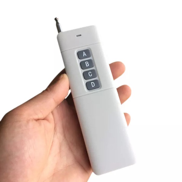 Télécommande copieuse TXC3000 en main Generic_TX3000-C copieuse portée 3000m en main